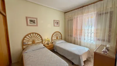 Terraced house in Carrer del Moncayo, 27 photo 8