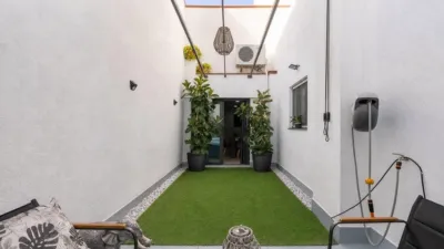 House on Carrer de Pompeu Fabra, 208 photo 5