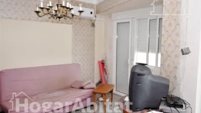 Flat on Carrer de Sant Llorens photo 4