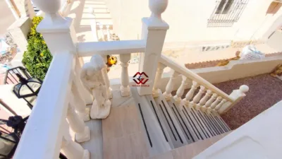 Semi-detached house on Calle Virgen de la Cabeza photo 33