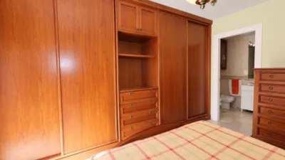 Semi-detached house on Ceuta Street photo 37
