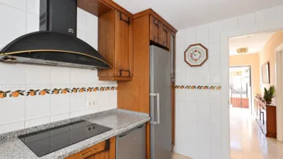 Semi-detached house on Ceuta Street photo 32