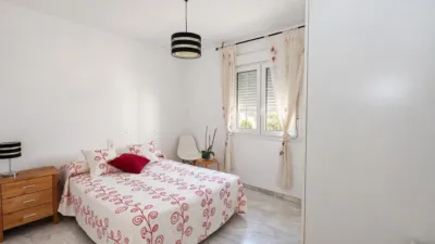 Semi-detached house on Ceuta Street photo 42