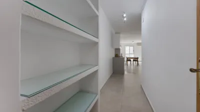 Apartment at 25 Ramón y Cajal Street photo 7