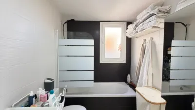 Apartment on Carrer del Tornado photo 39