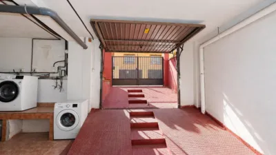 Semi-detached house on Ceuta Street photo 56