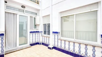 Apartment on Calle Salvador de Madariaga photo 13