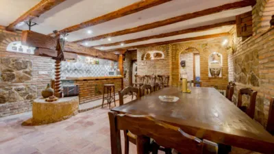 Chalet en calle de Laguna Negra photo 13