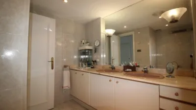 Apartment on Avenida de Madrid photo 29