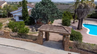 Chalet on Calle de la Albufera, 41 photo 3