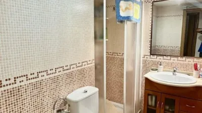 Apartment on Carrer de Pinós photo 17