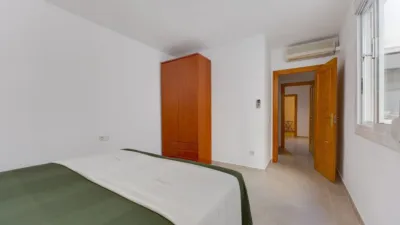 Apartment at 25 Ramón y Cajal Street photo 34