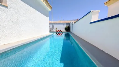 Semi-detached house on Calle de Huéscar photo 21