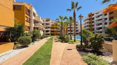 Apartment on Carrer del Tornado photo 49