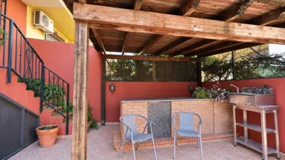 Semi-detached house on Ceuta Street photo 3