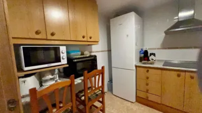 Apartment on Carrer de Pinós photo 9