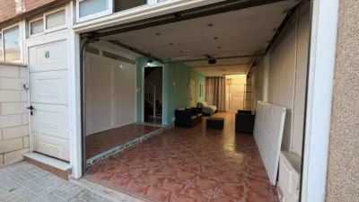 House on Carrer de Logroño, 19 photo 2