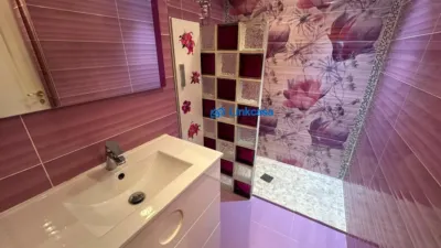 Apartment on Besolla Street photo 27
