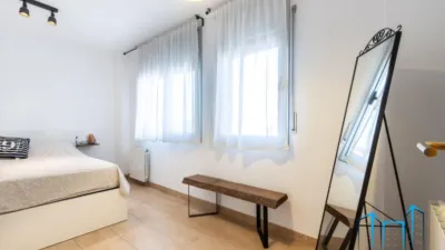 Duplex penthouse on Carrer de les Tres Creus photo 25