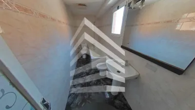 Apartment on Carrer del Pintor Fortuny photo 28