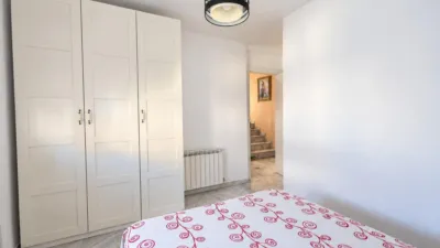 Semi-detached house on Ceuta Street photo 43