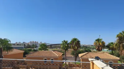 House on Calle Miguel Angel Blanco Garri photo 33