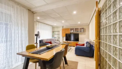 Apartment on Calle Salvador de Madariaga photo 2