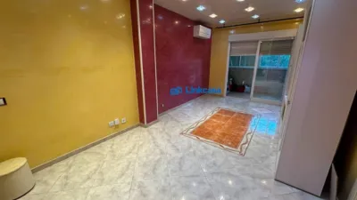Apartment on Besolla Street photo 11