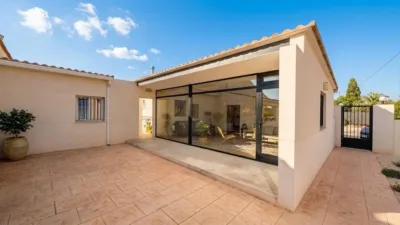 Chalet in Las Bayas photo 22
