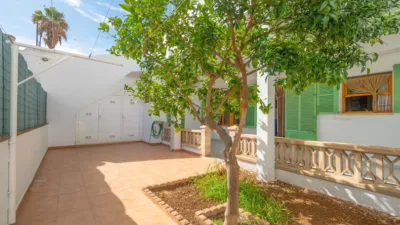Apartment on Carrer de Sant Vicenç Ferrer photo 26
