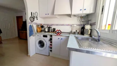 Semi-detached house on Calle de Huéscar photo 11