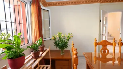 Semi-detached house on Ceuta Street photo 25