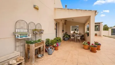 Chalet in Las Bayas photo 24