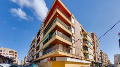 Apartment at 25 Ramón y Cajal Street photo 37