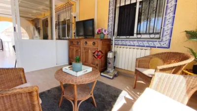 Semi-detached house on Calle Virgen de la Cabeza photo 4