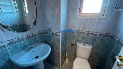 Apartment on Besolla Street photo 29