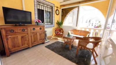 Semi-detached house on Calle Virgen de la Cabeza photo 3