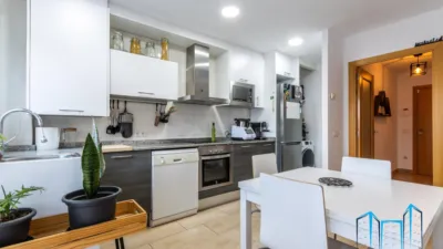 Duplex penthouse on Carrer de les Tres Creus photo 12