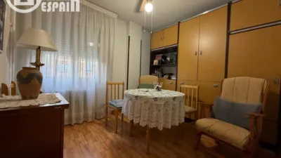 Apartment on Calle del Sitio de Zaragoza photo 13