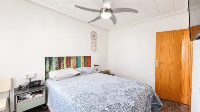 Apartment on Carrer Ginés García Esquitino photo 9