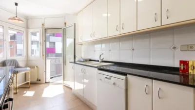 Apartment on Passeig del Comerç photo 13