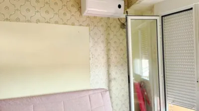 Flat on Carrer de Sant Llorens photo 18