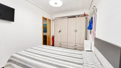 Apartment on Carrer Ginés García Esquitino photo 17