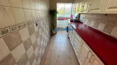 Apartment on Besolla Street photo 3