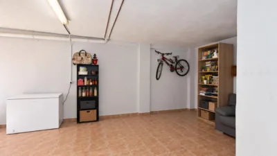 Semi-detached house on Ceuta Street photo 54