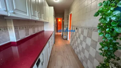 Apartment on Besolla Street photo 18