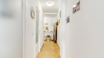 Apartment on Carrer de l'Arquitecte Ant Gaudí photo 14