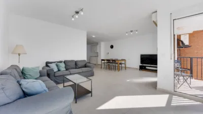 Apartment at 25 Ramón y Cajal Street photo 3