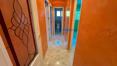 Apartment on Besolla Street photo 38