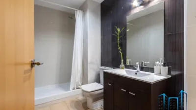 Duplex penthouse on Carrer de les Tres Creus photo 19